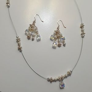 Handmade necklace and erring set
